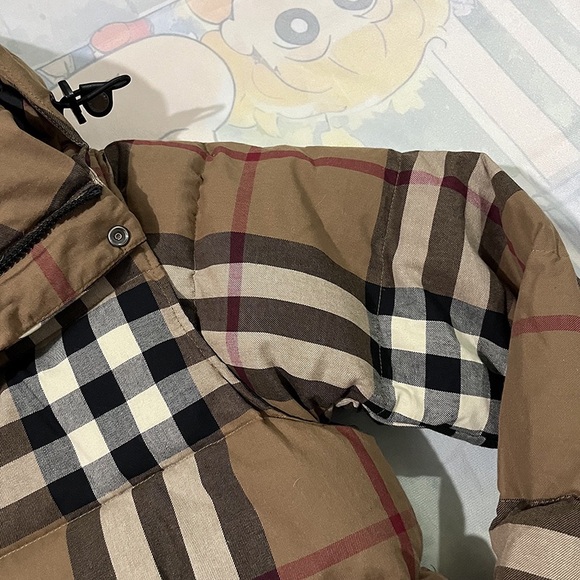 Burberry Checked Hooded Down Jacket - Picture 10 of 15